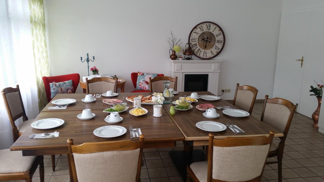 Landgasthaus Zu Den Erdfaellen 바트피르몬트 외부 사진