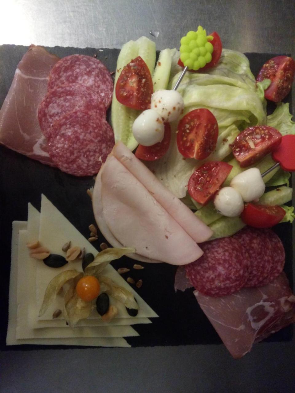 Landgasthaus Zu Den Erdfaellen 바트피르몬트 외부 사진